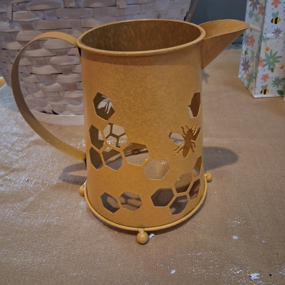 Pink Zebra Honeycomb Pitcher Accent Shade - Pink